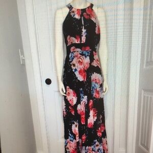 Floral Sleeveless Maxi Dress